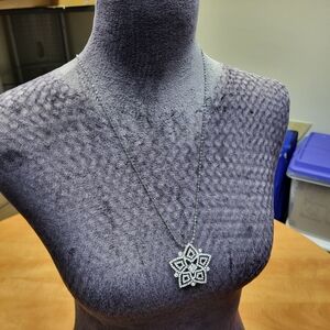 Rhinestone Star Flower Necklace